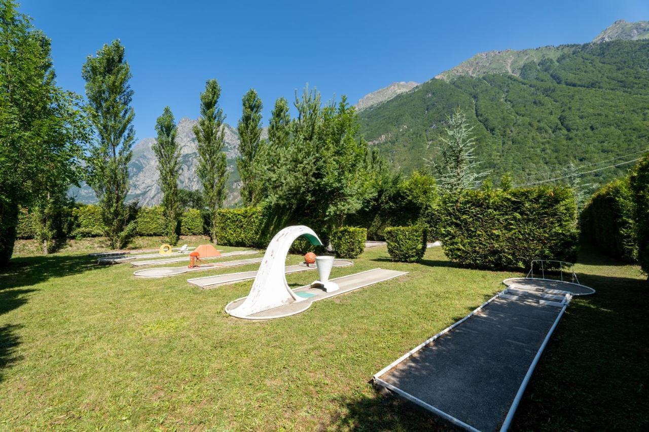 Hotel Camping le Rochetaillée à Grandes Sables Extérieur photo