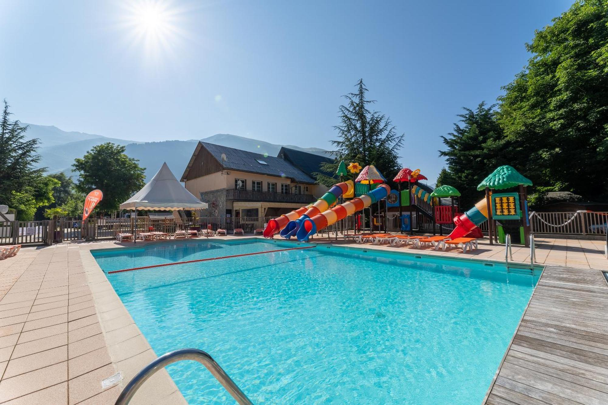 Hotel Camping le Rochetaillée à Grandes Sables Extérieur photo